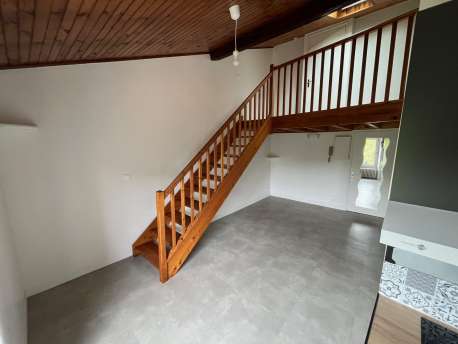 Appartement T2 en mezzanine - centre ville 