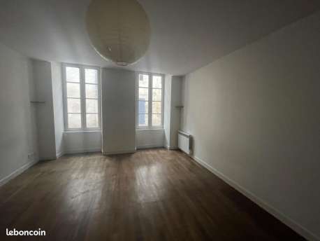 Grand Studio - Centre ville